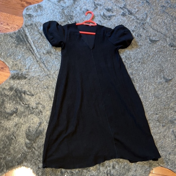 Uniqlo black V-neck puff sleeves  midi dress Sz M - Picture 8 of 10